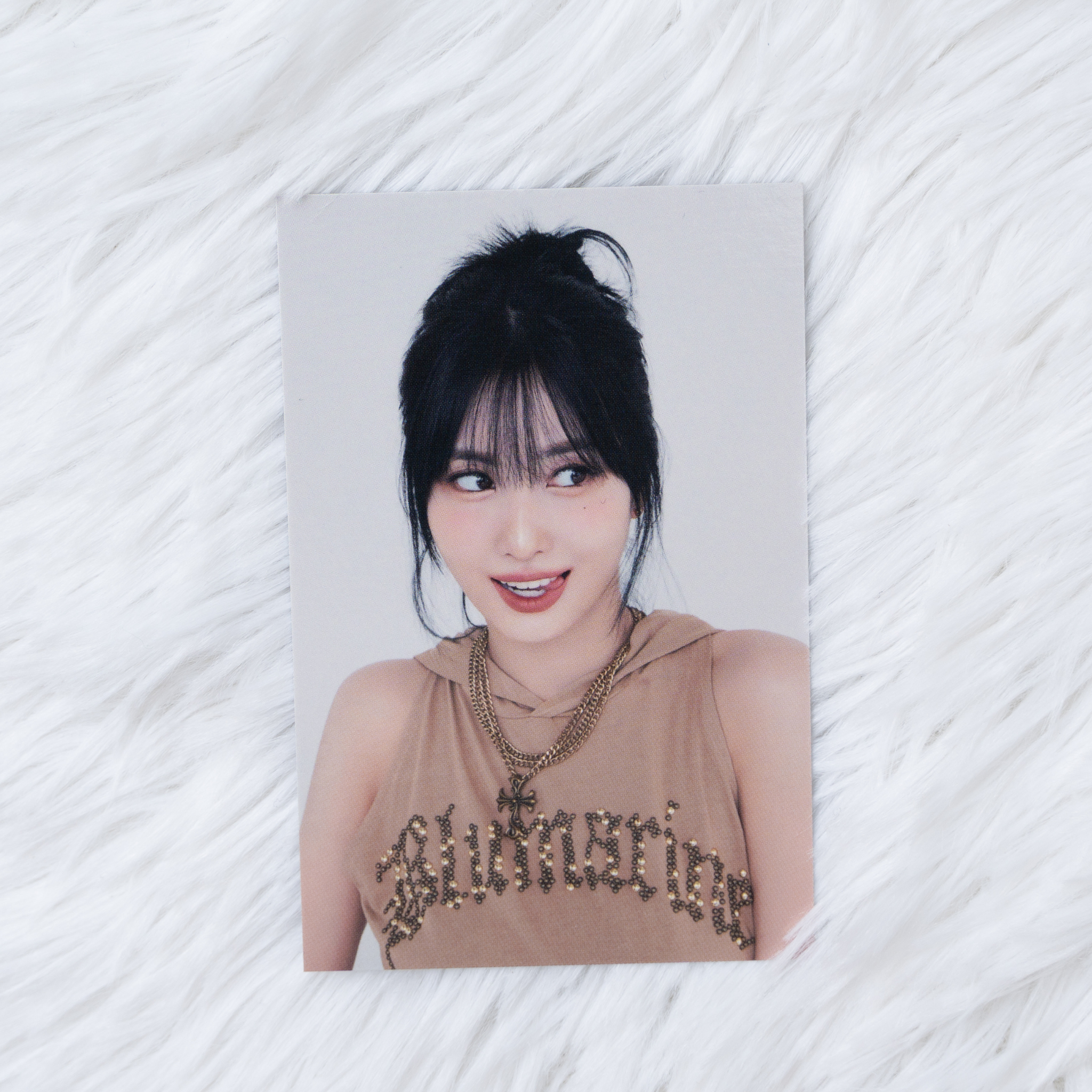 momoカート MOMO (TWICE) ONCE AGAIN PHOTOCARD #48 – With Luv