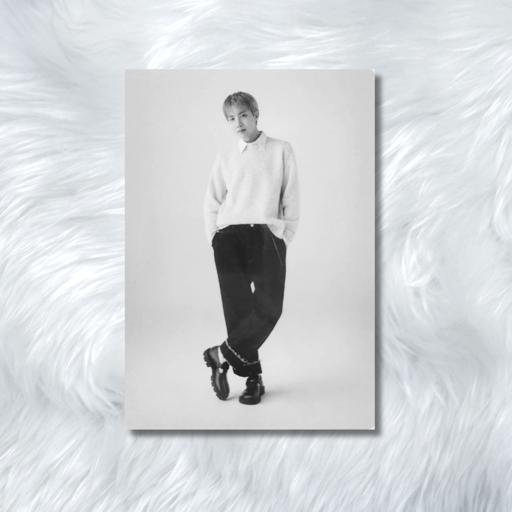 BTS (J-HOPE)- MONOCROME Photocards