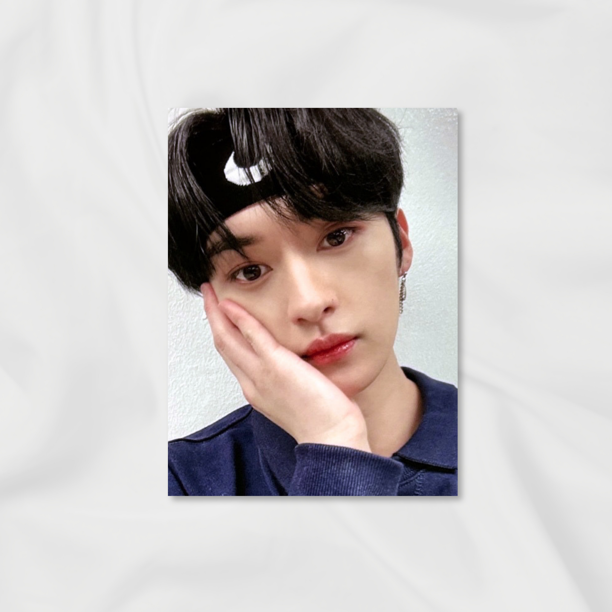 STRAY KIDS- NOEASY POB LEE KNOW #1