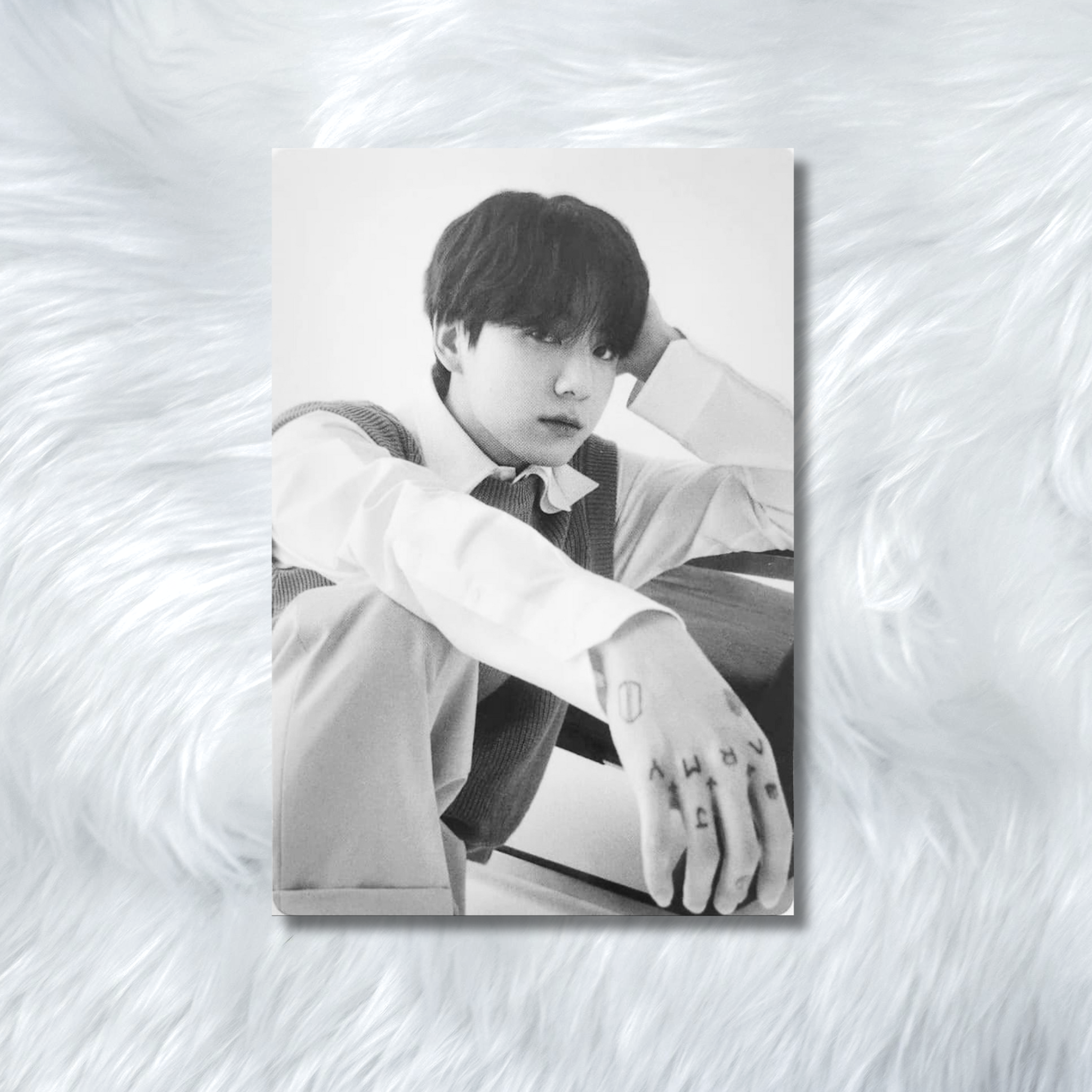 BTS (JUNGKOOK)- MONOCROME Photocards