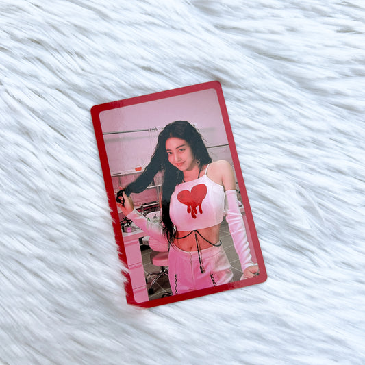 TWICE JIHYO- FORMULA OF LOVE: O+T = <3 BREAK IT VER. PHOTOCARD