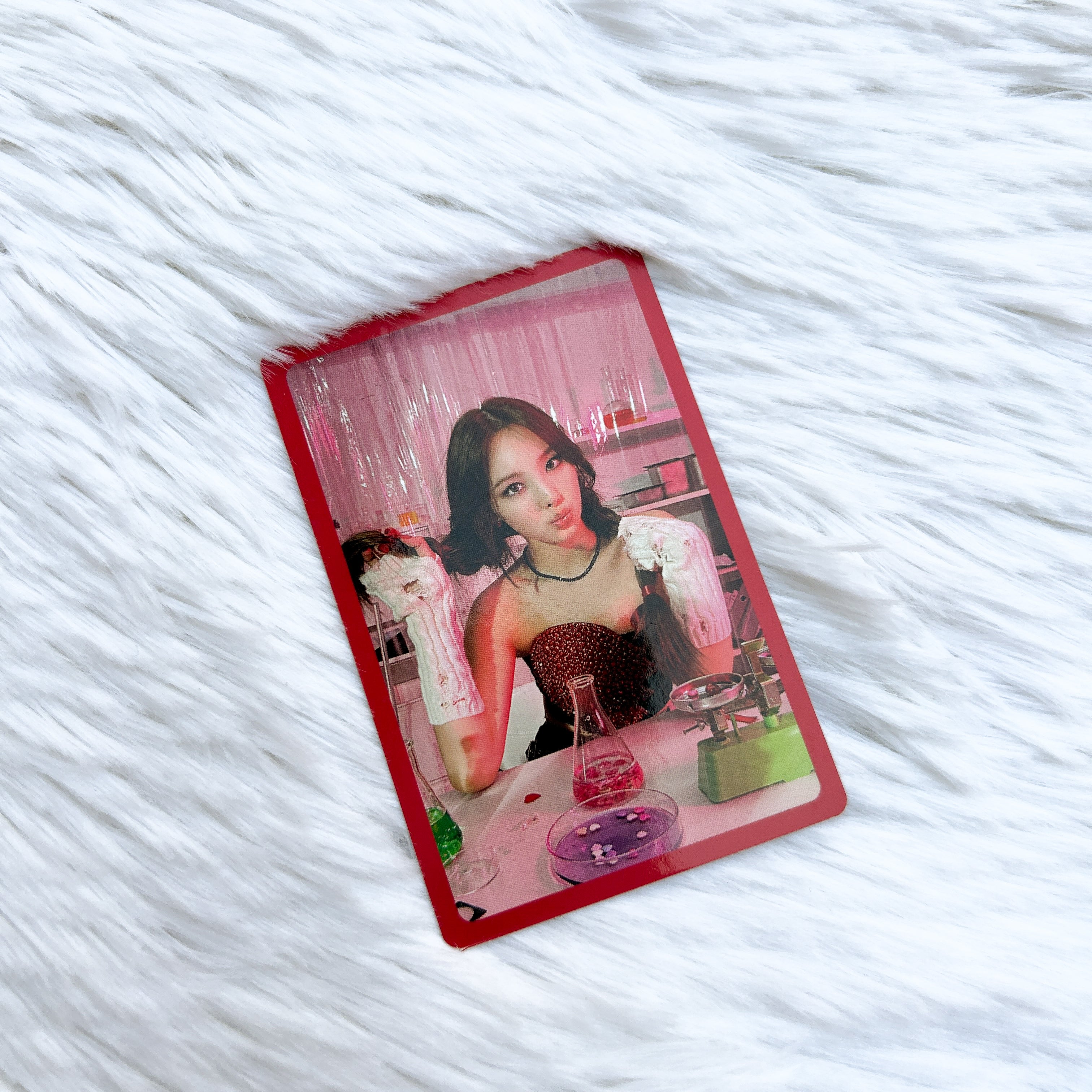 TWICE NAYEON- FORMULA OF LOVE: O+T = <3 BREAK IT VER. PHOTOCARD